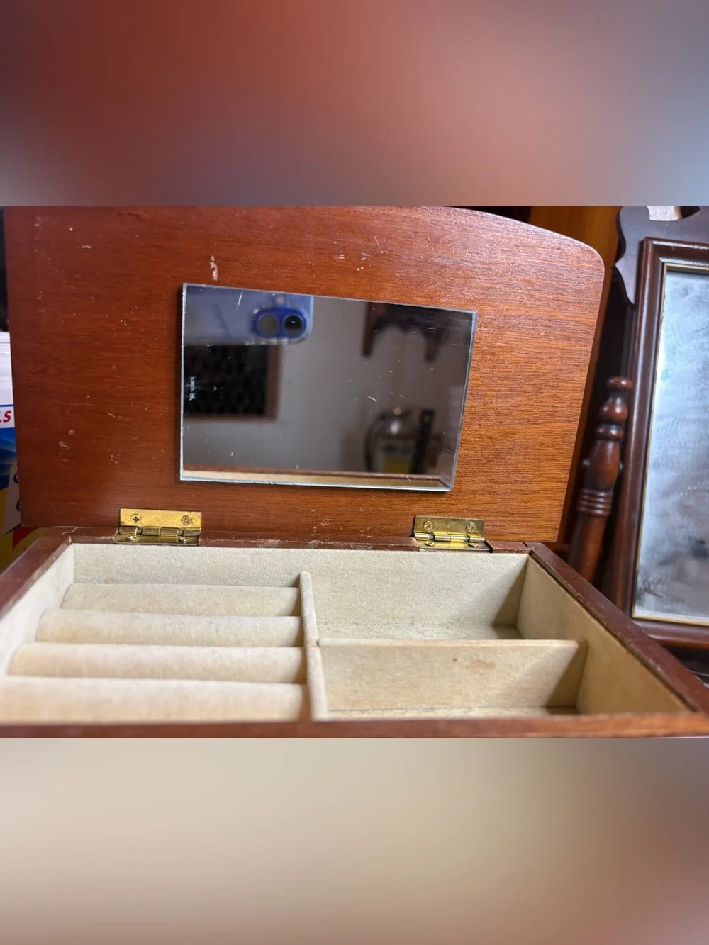 Vintage Wooden Jewelry Box